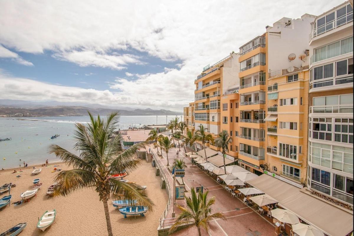 En Primera Linea De La Playa De Las Canteras Vista Al Mar Las Palmas Buitenkant foto