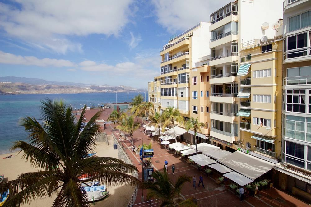 En Primera Linea De La Playa De Las Canteras Vista Al Mar Las Palmas Buitenkant foto
